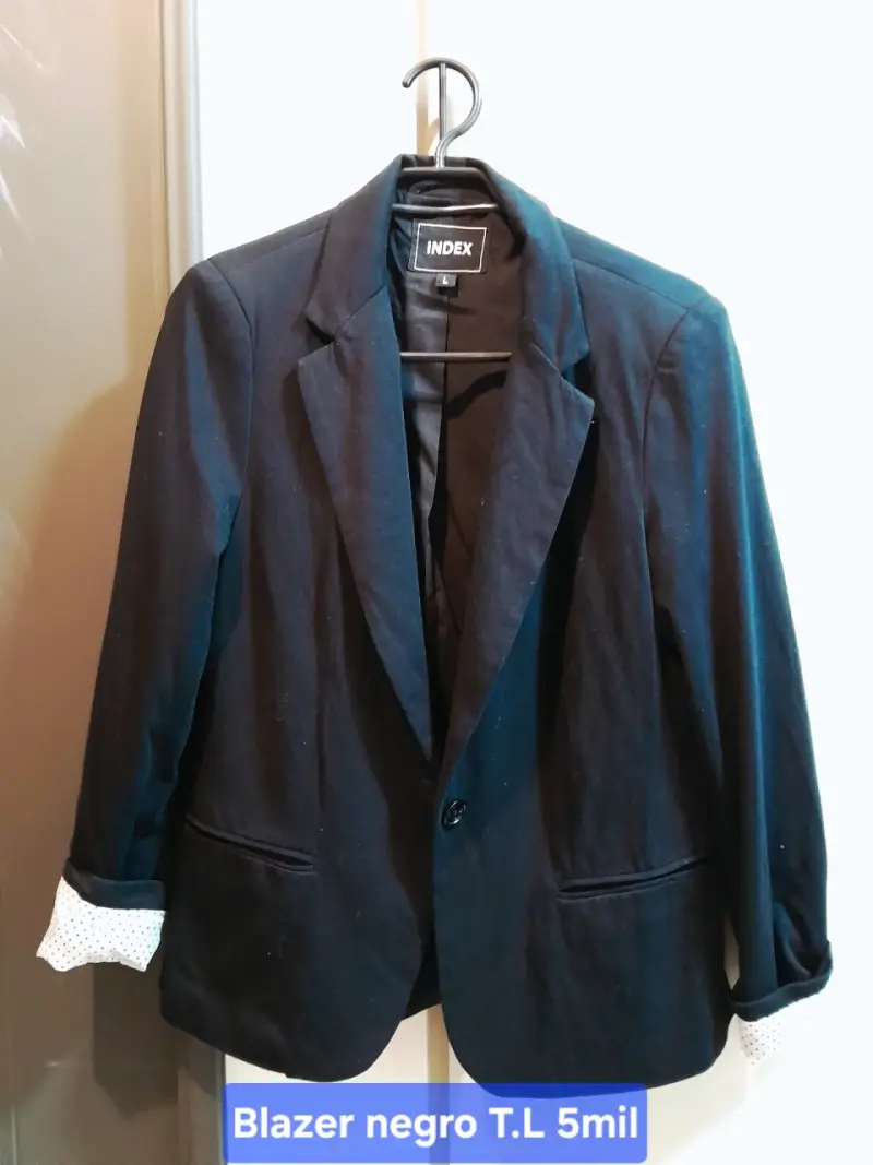 Blazer negro elegante - 1