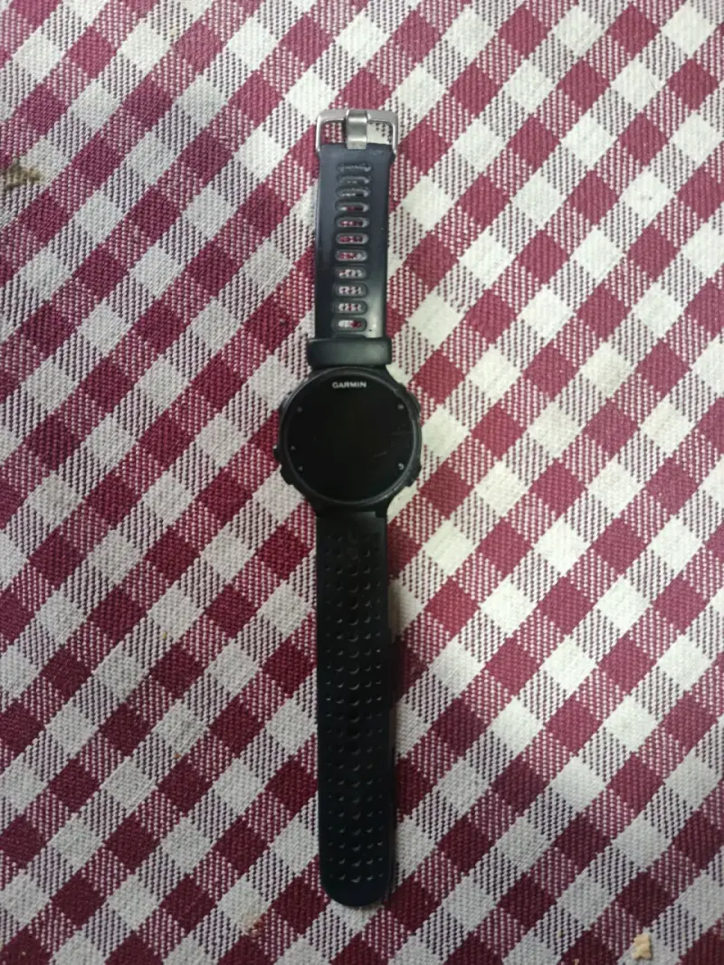 Reloj inteligente Garmin negro - 1