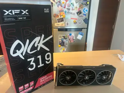 Tarjeta gráfica XFX Radeon RX 6750 XT - miniatura 1