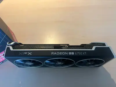 Tarjeta gráfica XFX Radeon RX 6750 XT - miniatura 4