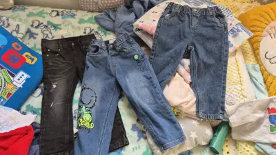 Lote de jeans para niños - miniatura 1