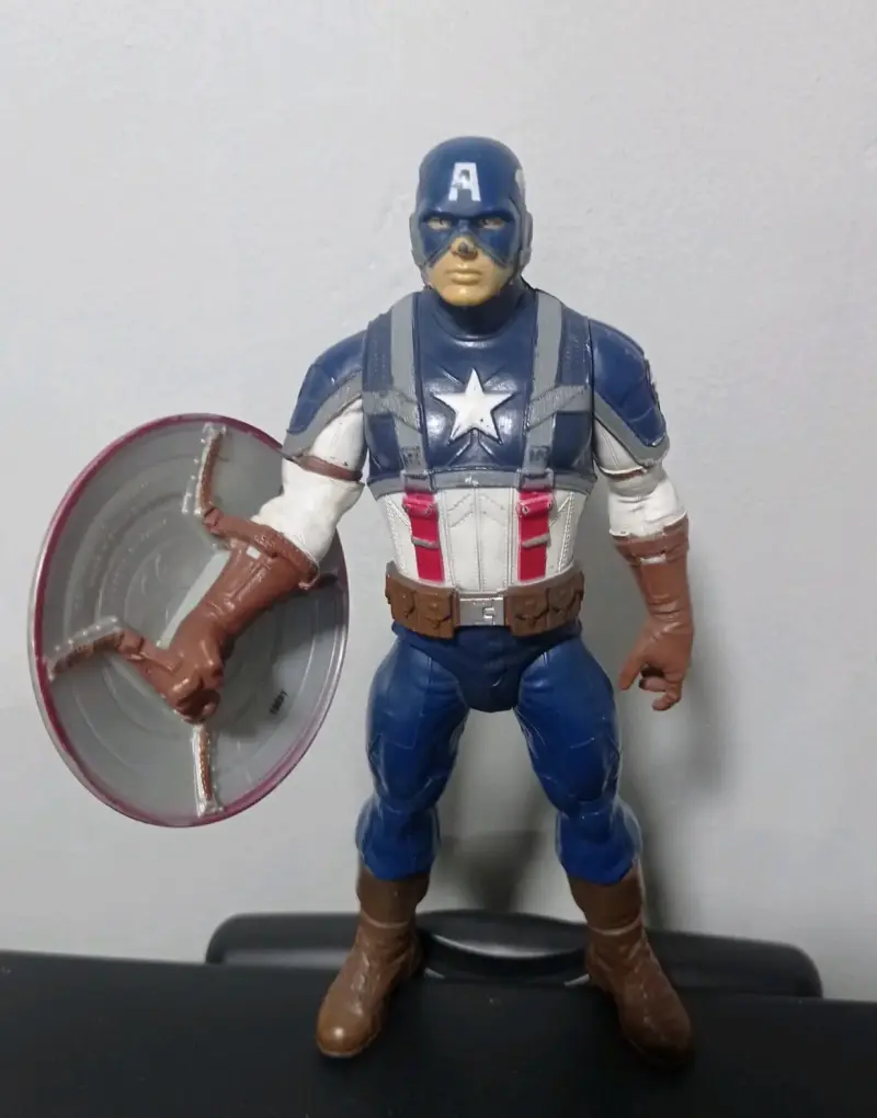 Figura de acción Capitán América - 1