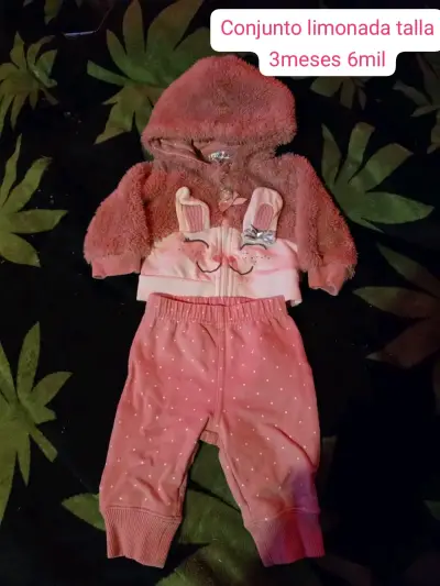 Enterito para bebé peludo rosa y zapatitos 💖😌 - miniatura 4