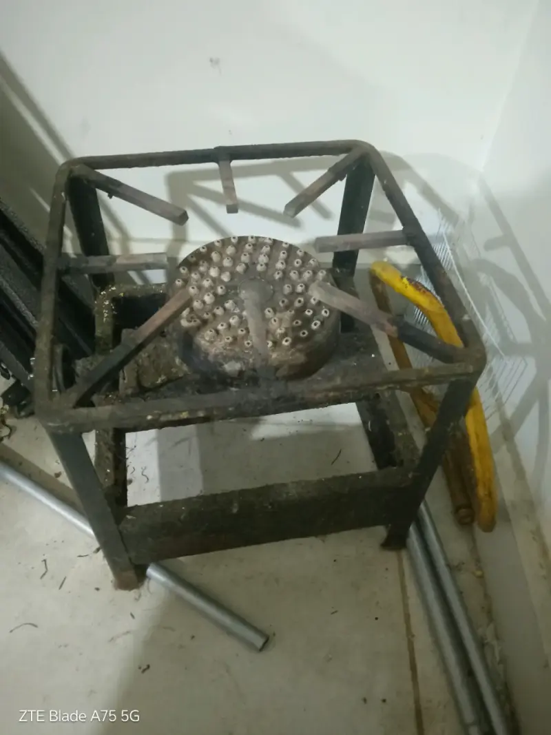 Cocinilla de gas industrial usada