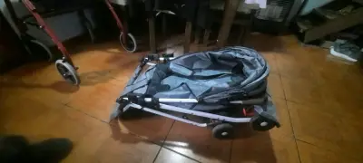 Coche para bebé plegable gris - miniatura 3