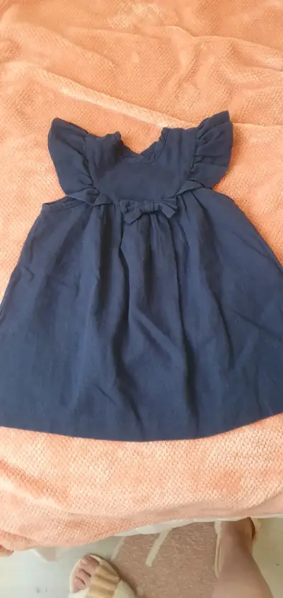 Vestidos de niña tallas 4 -5 - miniatura 2