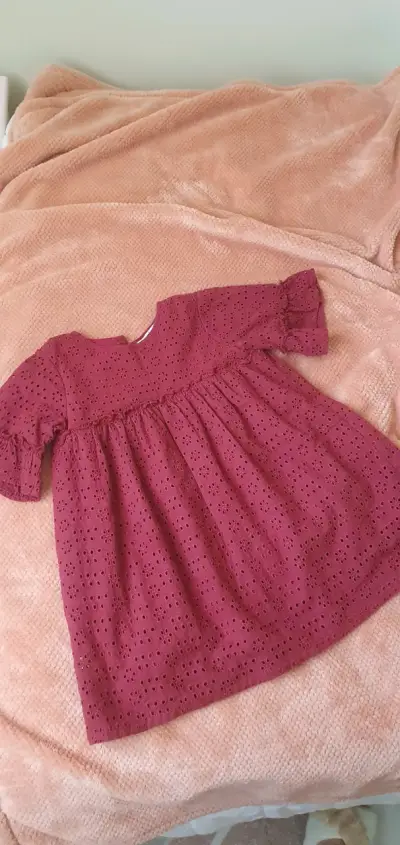 Vestidos de niña tallas 4 -5 - miniatura 4