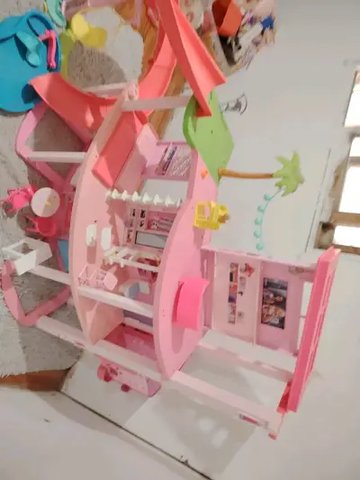 Casa de muñecas grande - miniatura 1