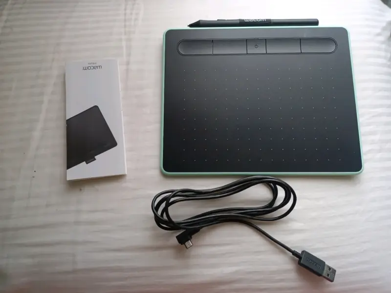Tableta gráfica Wacom Intuos - 1