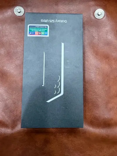 Samsung Galaxy S25 Ultra nuevo - miniatura 1