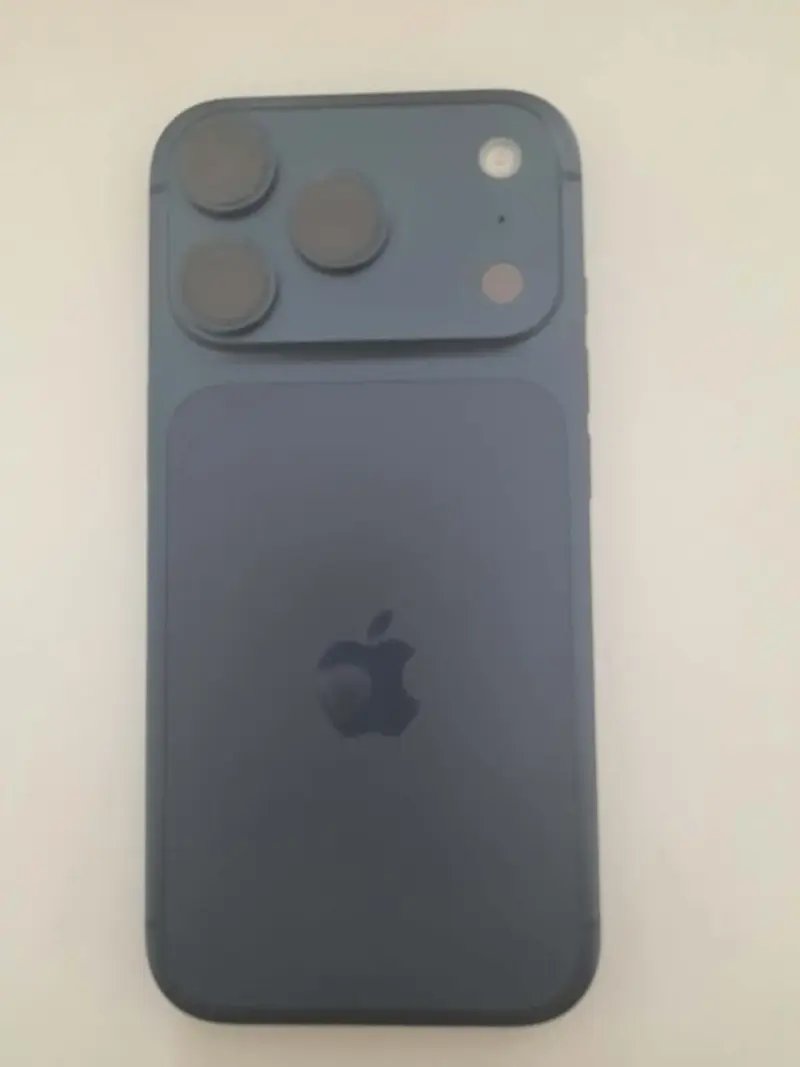 iPhone 17 pro nuevo de 256 - 2