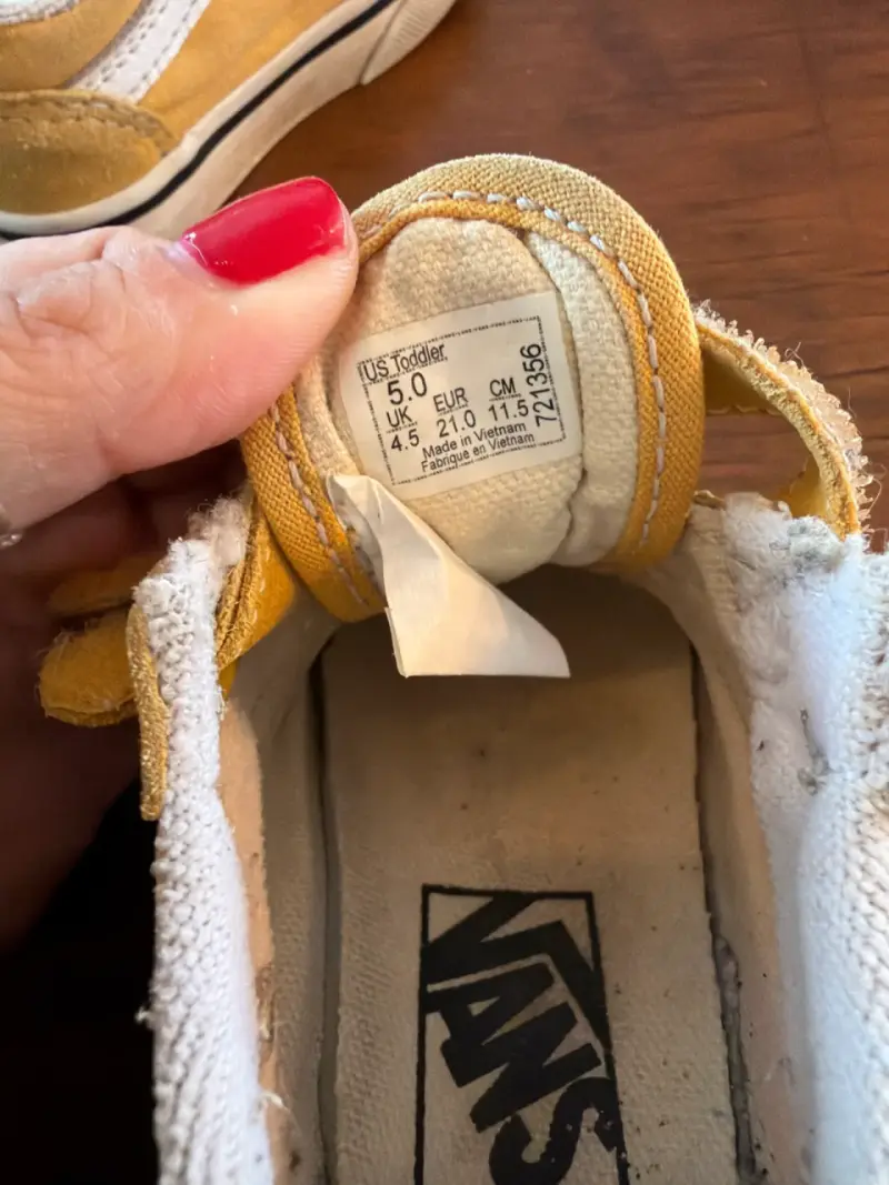 Zapatillas bebé VANS amarillas con velcro - 3