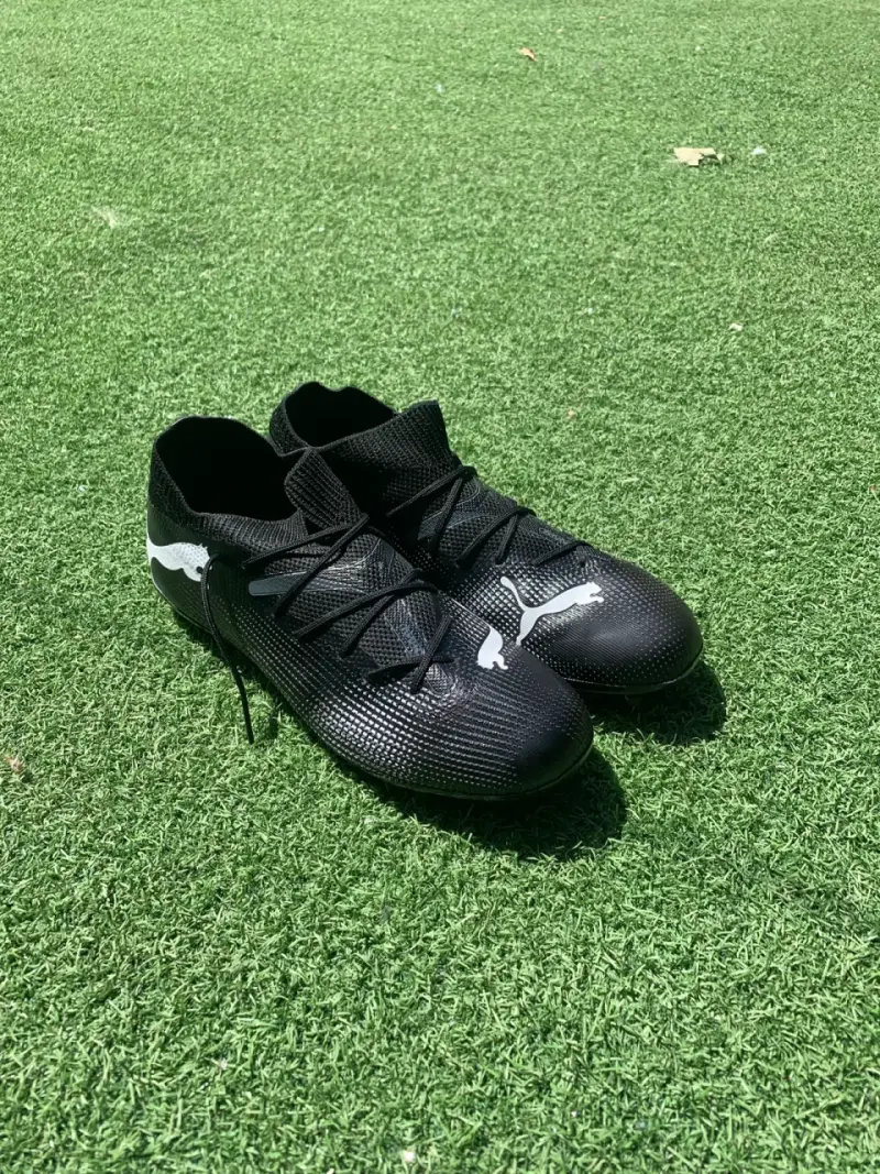 Zapatos de fútbol Negro Puma - 1
