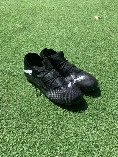 Zapatos de fútbol Negro Puma - miniatura 2