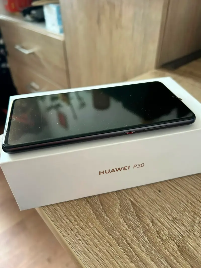Huawei P30 usado en caja - 1