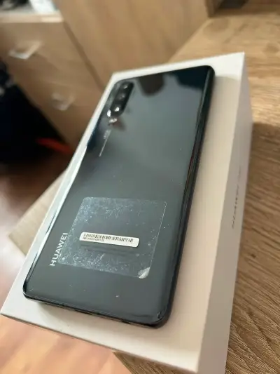 Huawei P30 usado en caja - miniatura 3