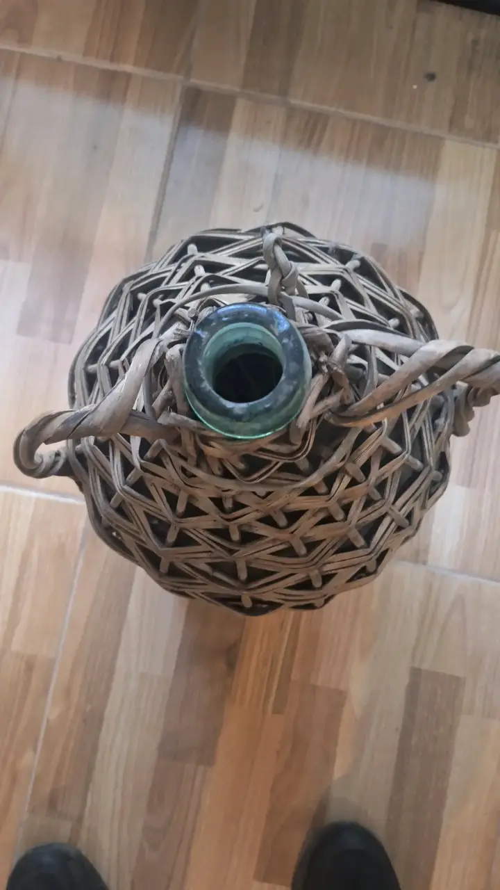 Botellón de vidrio con mimbre - 3