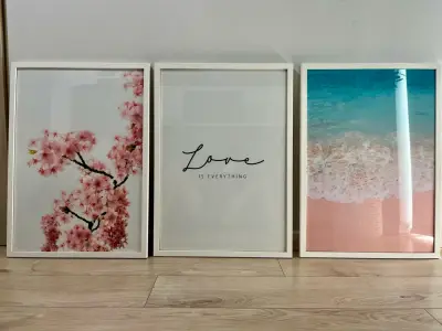 Set de tres cuadros decorativos - miniatura 1