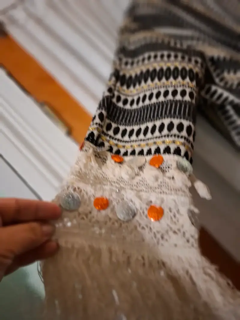 Chal con diseño étnico - 5
