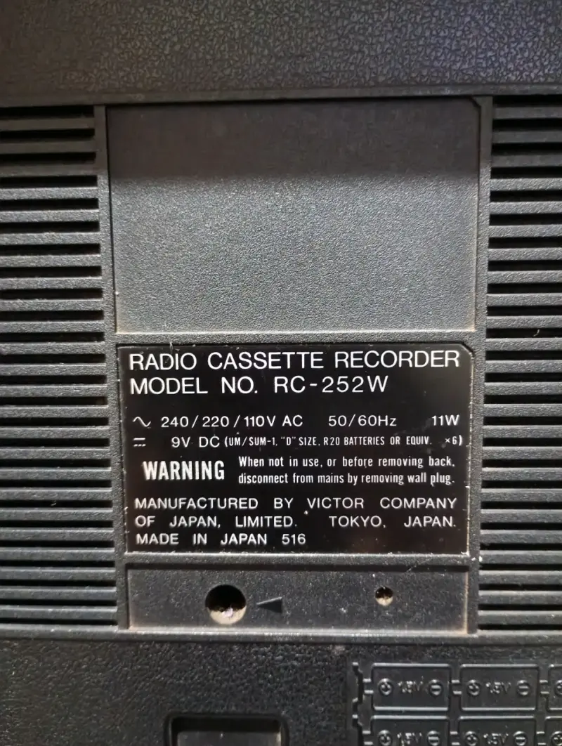 Radio cassette vintage JVC - 4