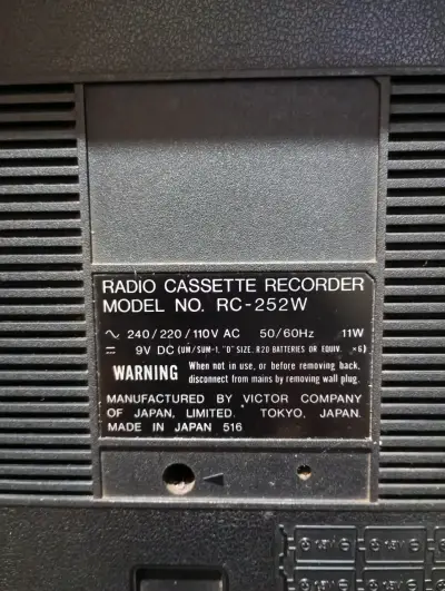Radio cassette vintage JVC - miniatura 4