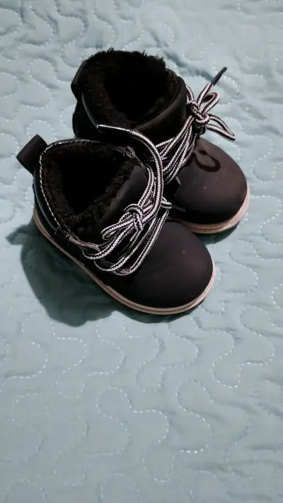 Botines negros de lana bebé n 21 nuevos - miniatura 2