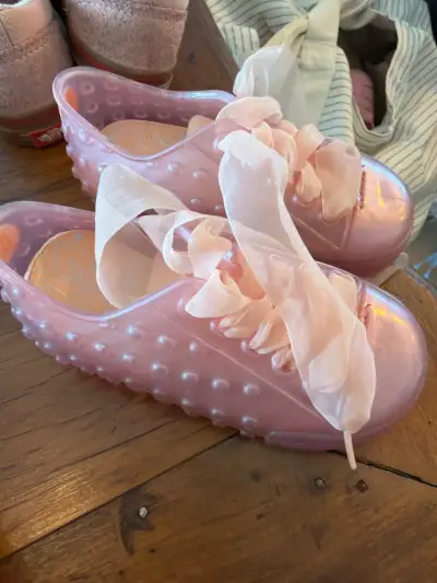 Zapatillas Mini Melissa rosas para niña - miniatura 1