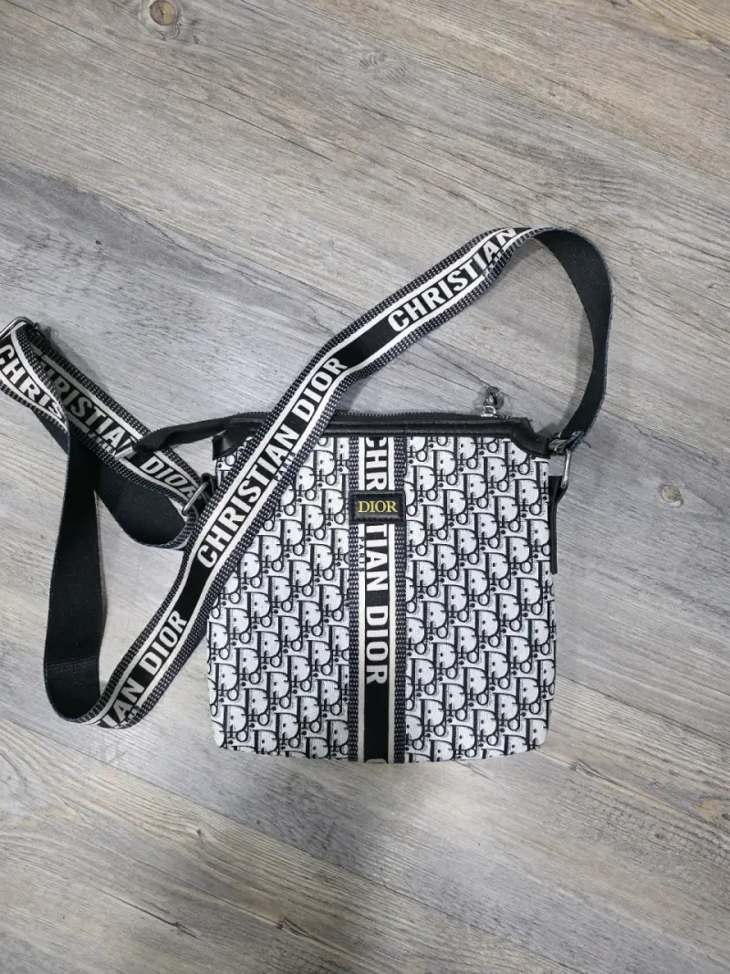Bolso bandolera Christian Dior - 1