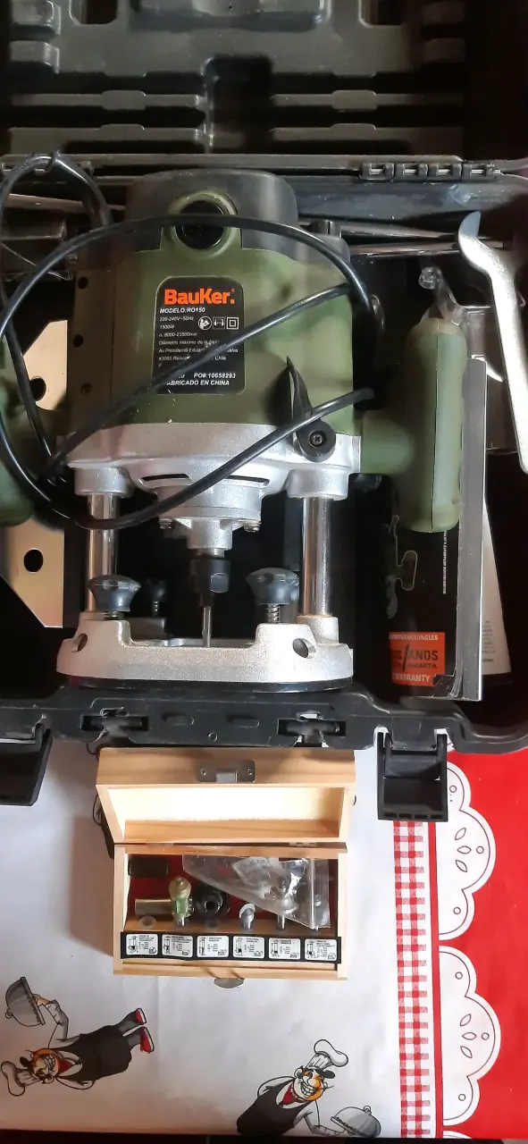 Fresadora bauker 1500w nueva - 3