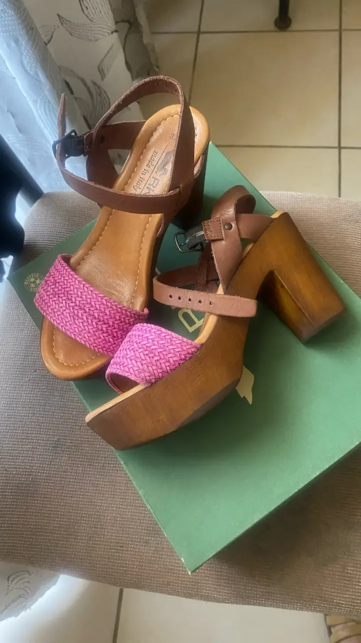 Sandalias de cuero y rafia - 2