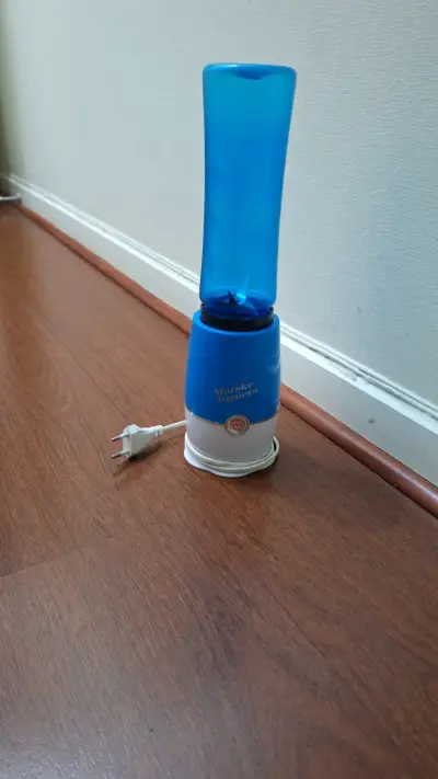Mini licuadora portátil azul - miniatura 2