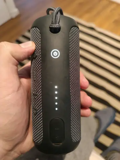 Parlante Bluetooth JBL negro - miniatura 4