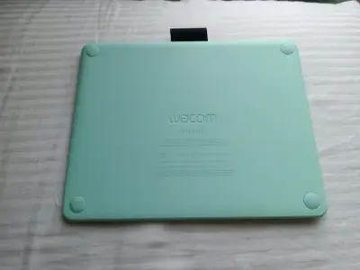 Tableta gráfica Wacom Intuos con lápiz - miniatura 5