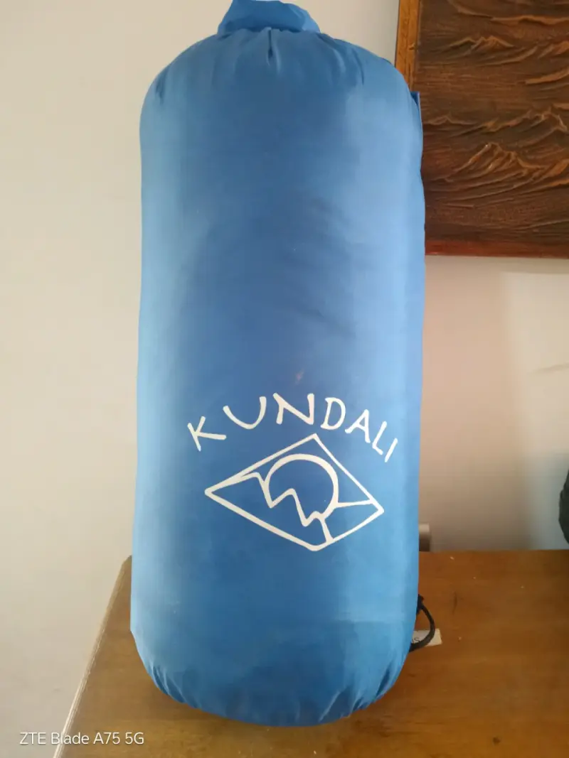 Saco de dormir azul Kundali