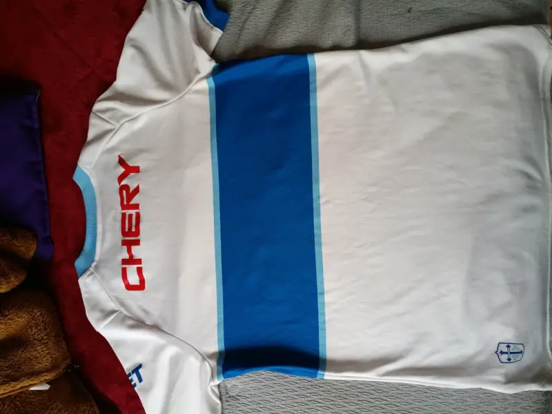 Camiseta club blanco y azul - 2