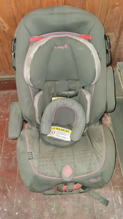 Silla de auto infantil Safety 1st - miniatura 1