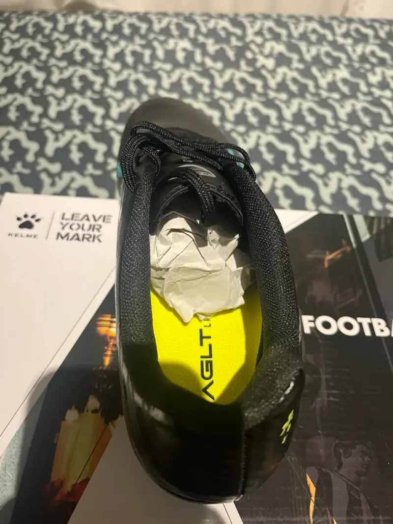 Zapatillas de fútbol Kelme nuevas - 6
