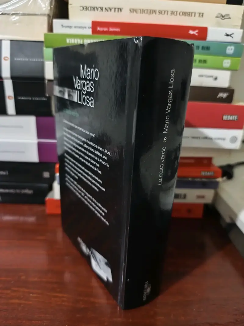 Libro 'La casa verde' Mario Vargas Llosa - 3
