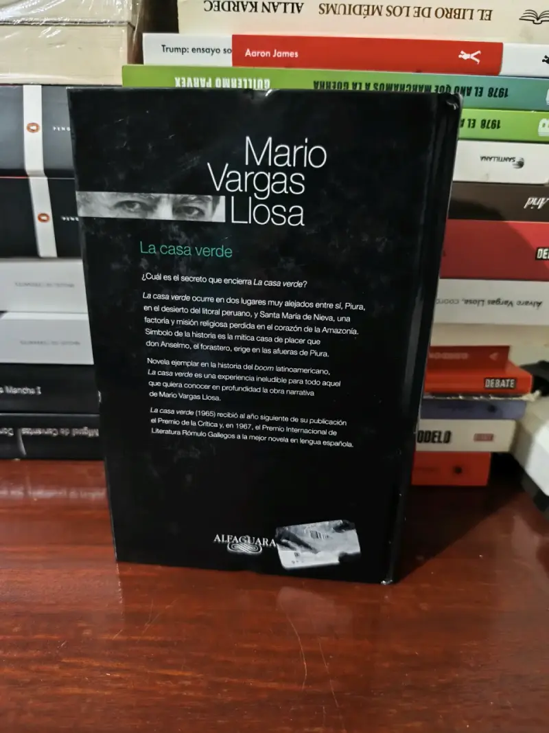 Libro 'La casa verde' Mario Vargas Llosa - 4