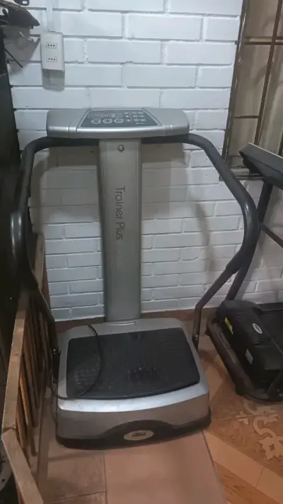 Plataforma vibratoria Fitness - miniatura 1