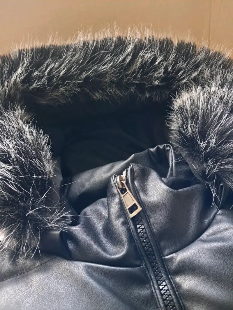 Chaqueta negra puffer acolchada - 4