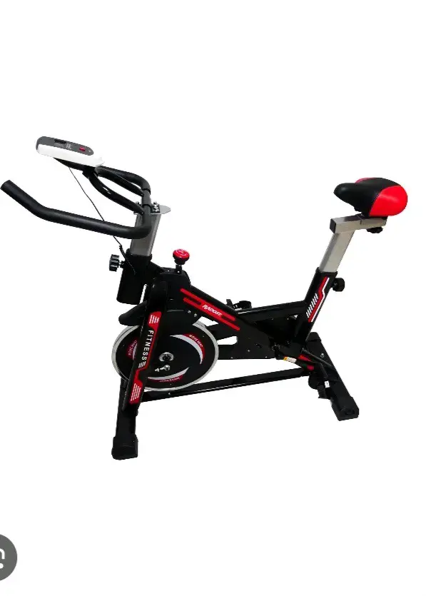 Bicicleta estática negra y roja - 1