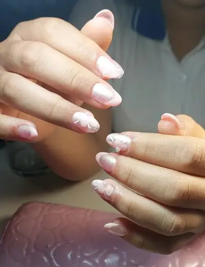 Servicio de manicure - miniatura 4
