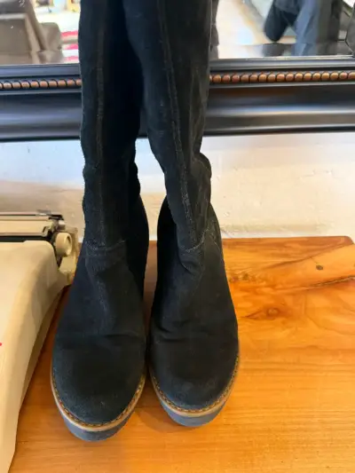 Botines de cuero negro - miniatura 1