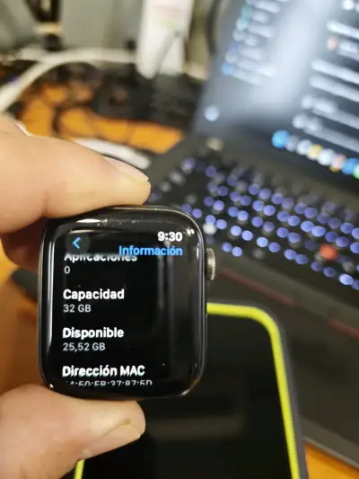 Apple Watch con 32GB de capacidad - miniatura 1