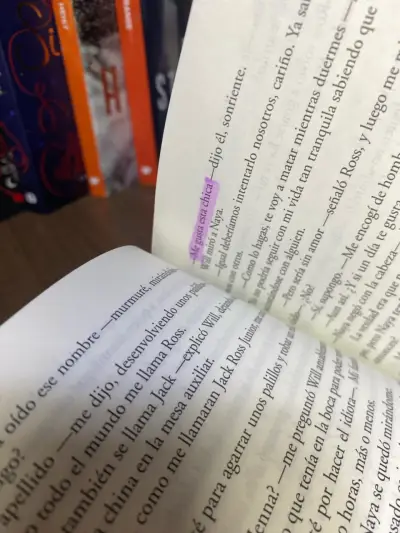 Libro 'Antes de diciembre' Joana Marcus - miniatura 6