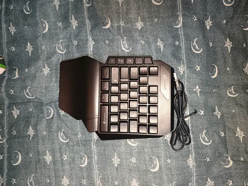 Teclado mecánico para gaming, juegos móviles - 1