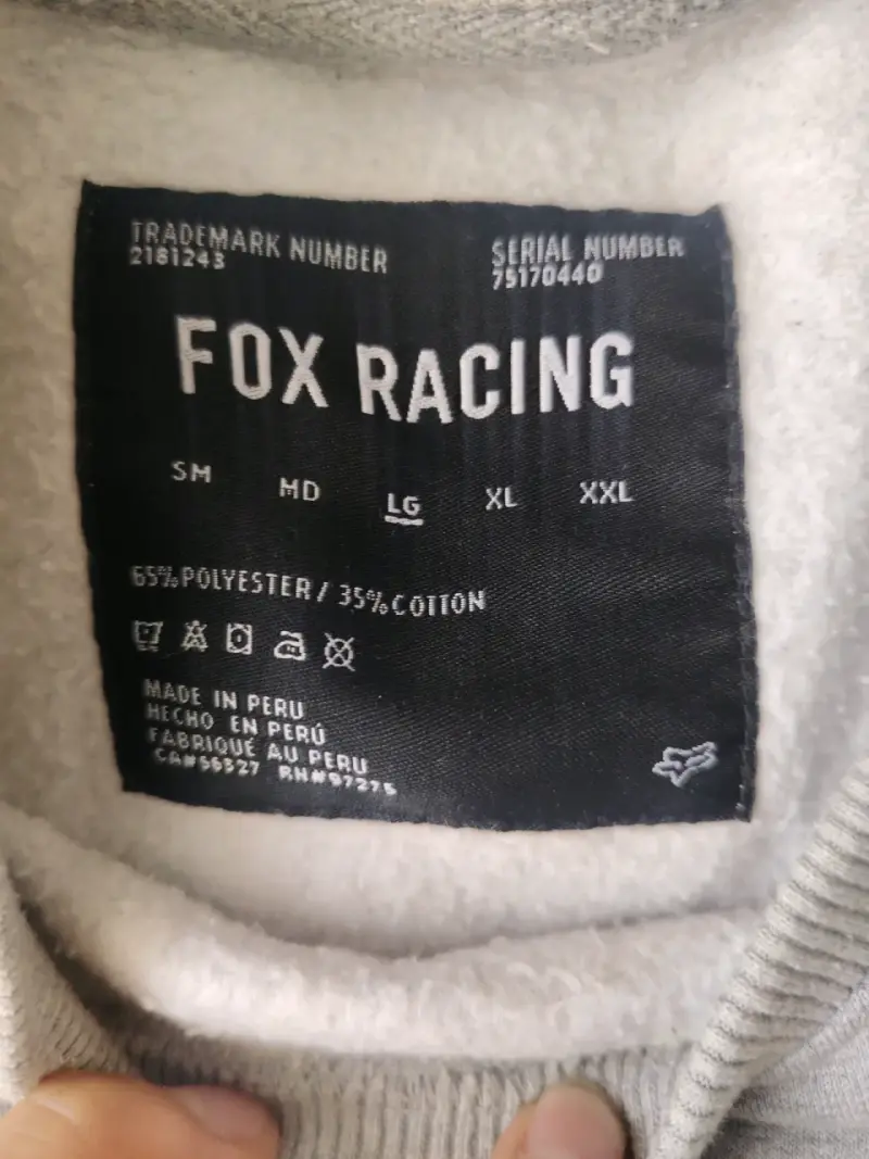 Polerón gris con logo Fox - 2