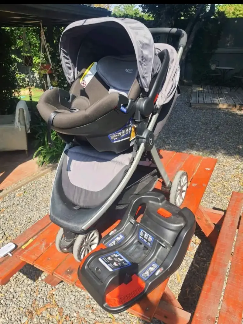 Silla de auto Britax con huevito - 2