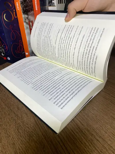 Libro Asesino de Brujas - La Bruja Blanca - miniatura 4